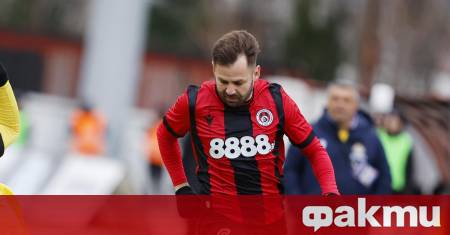 Локомотив София официално номинира своята звезда Спас Делев за Футболист