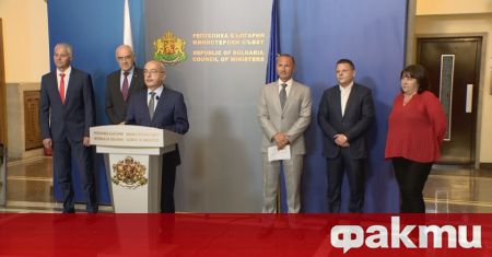 Служебният министър председател Гълъб Донев обяви на брифинг в Министерски