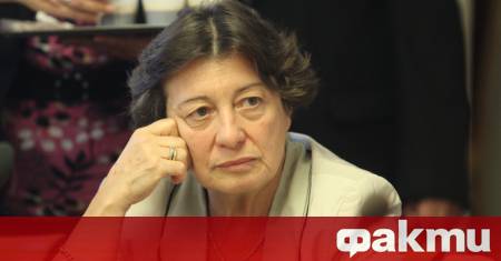 Илияна Йотова вече е президент няма нужда да полага клетва