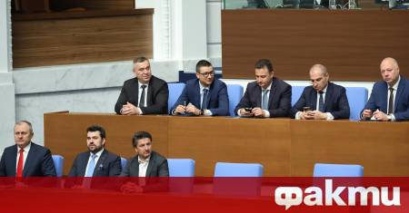 Гласуването на проекта на решение по искания вот на недоверие