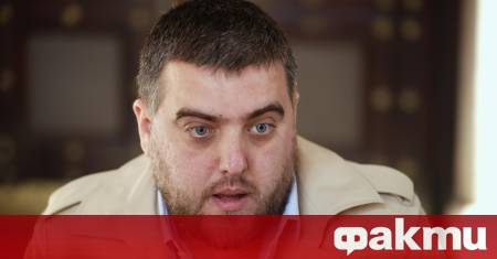 Намираме се на мач без съдия Съдията го няма Представете