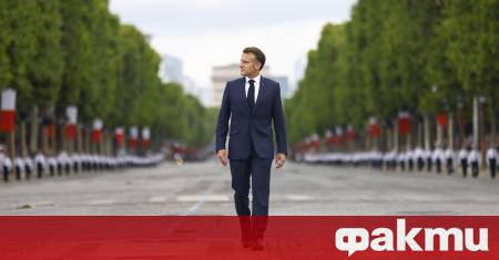 Франция отбелязва националния си празник 14 юли Деня на Бастилията