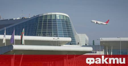 Авиокомпании отменят полети до и от Израел днес на фона