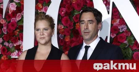 Американската комедиантка и актриса Ейми Шумър обяви че тя и