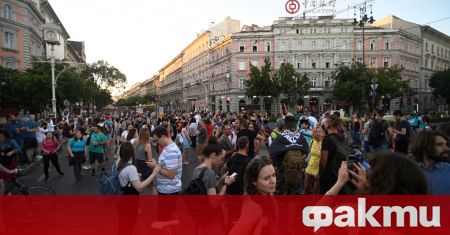 Хиляди участваха в събота в Будапеща в пети пореден ден