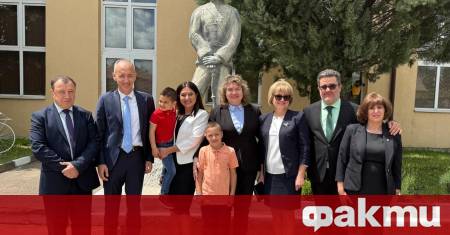 С делото на светите братя Кирил и Методий отбелязваме приноса