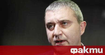 Владислав Горанов от ГЕРБ СДС каза на брифинг че има