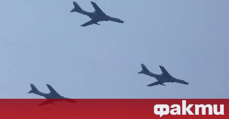 Група китайски бомбардировачи H 6K наскоро са летели в близост до