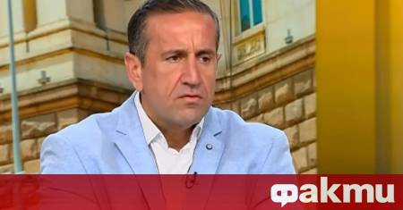 Върви евтина заигравка на президента с това което се случва