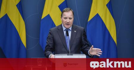 Шведският премиер Стефан Льовен се е самоизолирал у дома заедно