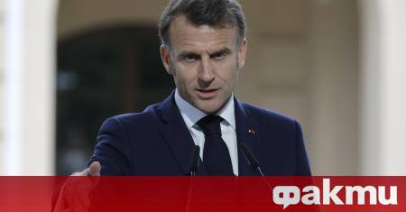 Президентът на Франция Еманюел Макрон и първата дама Брижит Макрон