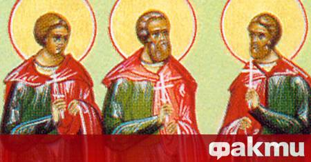 Светите мъченици Трофим и Теофил пострадали при царуването на Диоклетиан