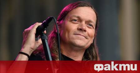 Брад Арнолд фронтменът и съосновател на американската рок група 3