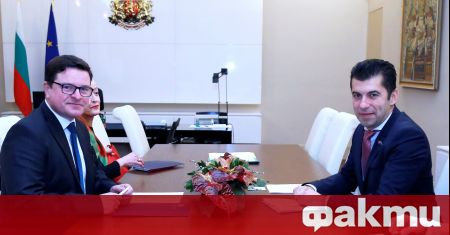 Министър председателят Кирил Петков проведе среща с посланика на Великобритания Роб