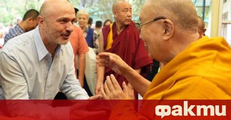 От дългоочакваната среща с Далай Лама до раздялата си с