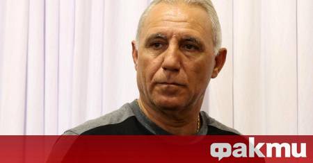 Една от големите звезди на българския футбол Христо Стоичков празнува
