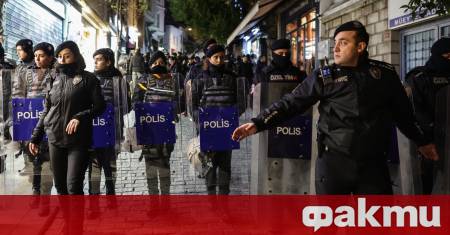 Турските прокурори са повдигнали обвинения в непредумишлено убийство срещу шестима