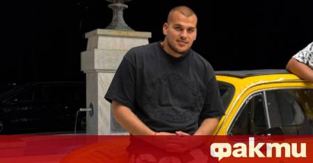 Синът на фолкзвездата Деси Слава Майки който тази година