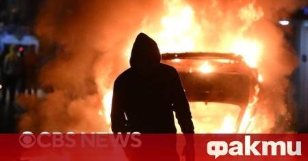 Значителен брой полицаи допълнително са разположени в райони на Северна