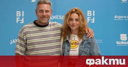 Талантливата дъщеря на актьора Юлиан Вергов Алена Вергова позната от