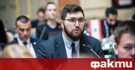 Членове на СДС призовават партията да напусне коалицията с ГЕРБ