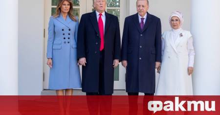 Първата дама на Турция Емине Ердоган писа на първата дама