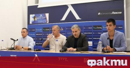 Изпълнителният директор на футболния Левски Павел Колев спомена че задълженията