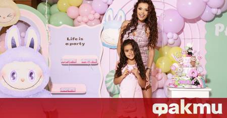 реслава направи първия си дует с дъщеря си Паола Двете