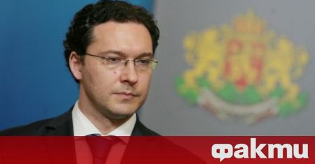 От ГЕРБ поискаха незабавното отстраняване на министъра на икономиката Кирил