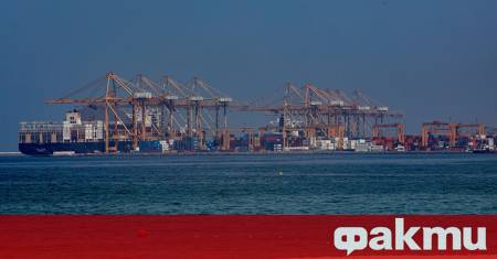 Ормузкият проток остава отворен за всички кораби а американските военни