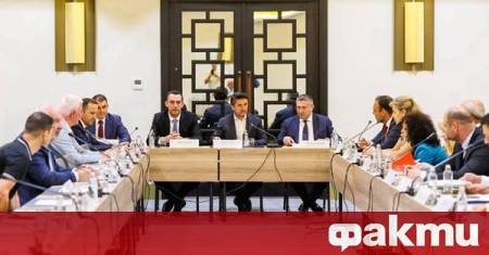 Държавата и местната власт се обединиха за общи действия за