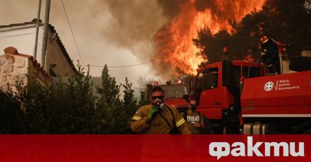 53 пожара пламнаха в Гърция само за денонощие Мащабна е