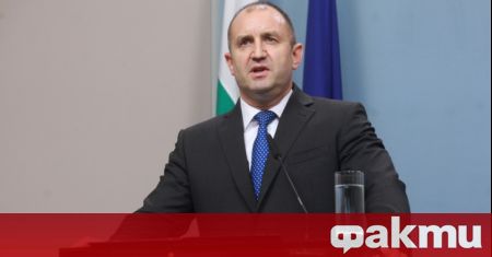 Скандал беляза посещението на президента Румен Радев в Калофер за