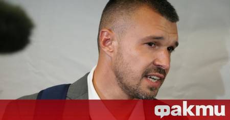 Валери Божинов отбеляза по емоционален начин пълнолетието на своя син