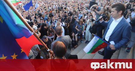 Българските депутати дебатираха вчера вота на недоверие срещу правителството на
