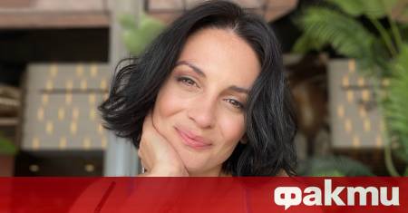 Актрисата Диана Димитрова се завърна у дома след година в