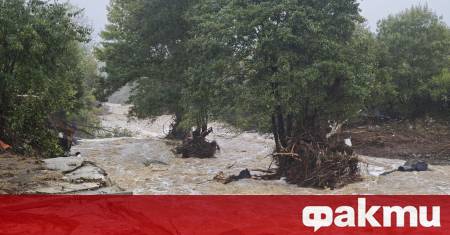 На място в Елените се уверих че е извършено нещо