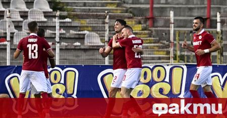 ЦСКА елиминира ирландския Сейнт Патрикс след победа с 2 0 в