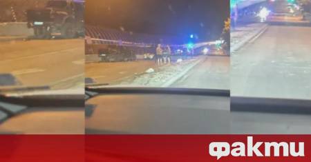 Катастрофа с големи материални щети затрудни за часове движението по