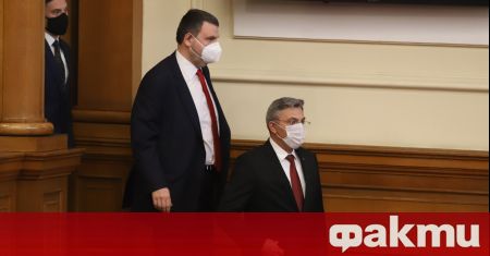 ФАКТИ публикува мнения с широк спектър от гледни точки за