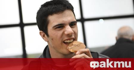 Българският сноубордист Тервел Замфиров който наскоро донесе бронзов медал от