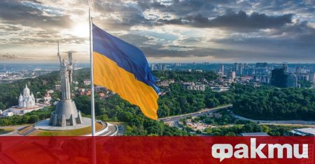 Украйна иска 5 млрд долара месечно от международните си партньори