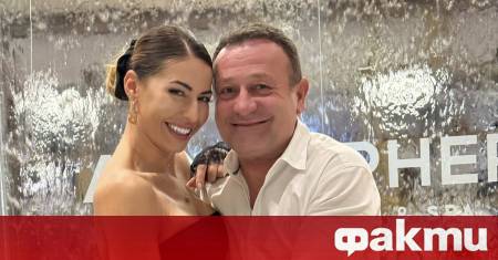 Виктория Кузманова половинка на актьора и водещ Димитър Рачков изненада