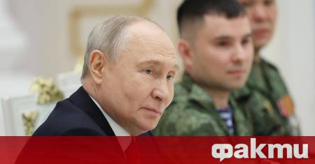 Руският президент Владимир Путин пристига в Казан за участие в