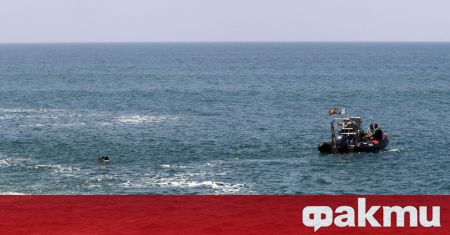 Най малко 44 мигранти се удавиха край брега на атлантическия град