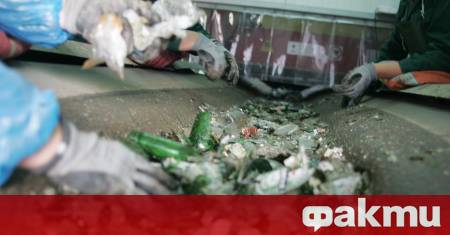 Край на кризата с цветните контейнери в София От днес