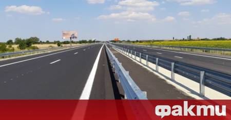 Временната забрана за тежкотоварния трафик се налага с цел предпазване