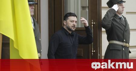 Украинският президент Володимир Зеленски снощи обяви че е провел разговори