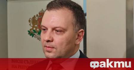 Към настоящия момент конституционната уредба в нашата Конституция няма отношение