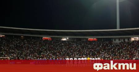 Полиция влезе на трибуните на стадион Райко Митич в Белград